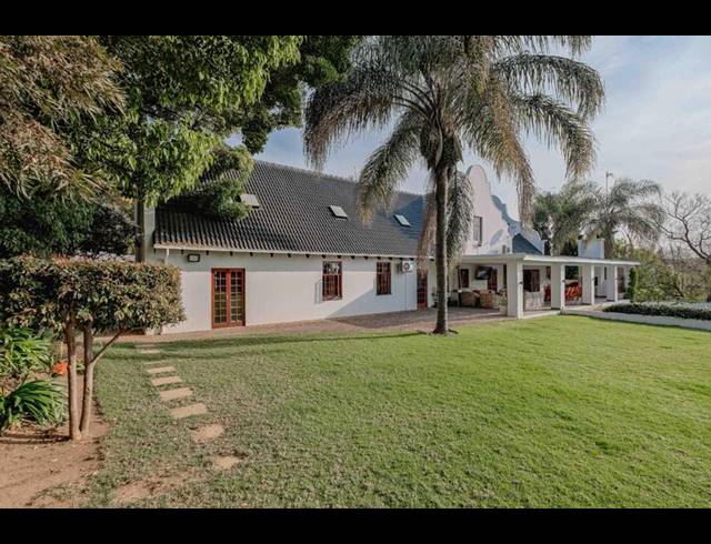 7 BEDROOM HOUSE FOR SALE IN MORELETAPARK